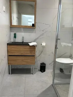 Salle de bains dans l'établissement Quai 44