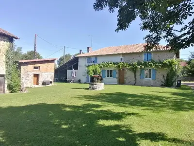 Jardin de l'établissement Maison de Paix - The Piggery