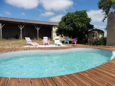 Piscine de l'établissement Gîte 3 La vigne est belle pour 1 à 3 personnes ou située à proximité