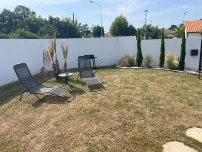 Jardin de l'établissement Studio proche La Rochelle