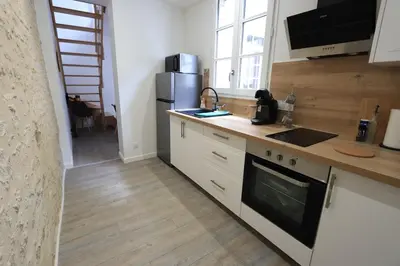 Cuisine ou kitchenette dans l'établissement Le Patio du 71 D