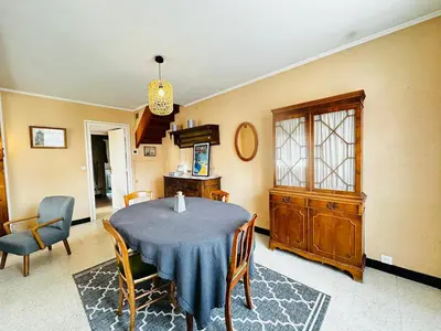 Coin salon dans l'établissement Maison de Vacances au Cœur de Fouras, 5 Pers, Jardin, Proche Plage - FR-1-709-100