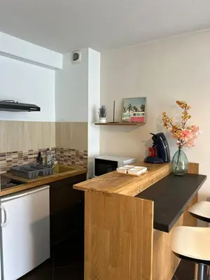 Cuisine ou kitchenette dans l'établissement La Ganterie