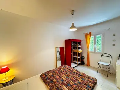 Un ou plusieurs lits dans un hébergement de l'établissement Maisonnette cosy à Fouras, proche plage et centre, 2 pers - FR-1-709-88