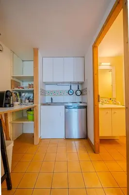 Cuisine ou kitchenette dans l'établissement Studio Les Cordeliers centre ville pres du marche