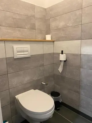 Salle de bains dans l'établissement chambre privée avec SDB