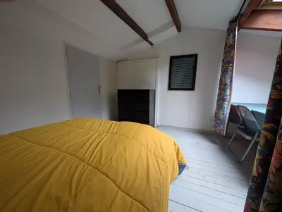Un ou plusieurs lits dans un hébergement de l'établissement Appartement du Cordouan, lumineux, calme et central a 100m du marché
