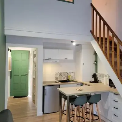 Appartement T2 rénové avec parking et box vélo à La Rochelle