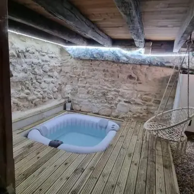 Romantic Cognac Studio