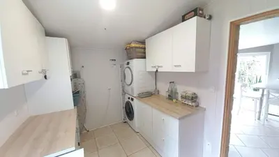 Cuisine ou kitchenette dans l'établissement Gîte familial Marais Poitevin Les glycines