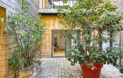 Jardin de l'établissement Lovely Apartment In La Rochelle With Wifi