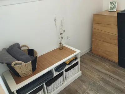 Coin salon dans l'établissement Studio cosy près de La Rochelle