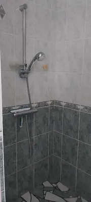 Salle de bains dans l'établissement La chambre aux Iris