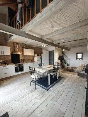 Cuisine ou kitchenette dans l'établissement Gîte de Grange