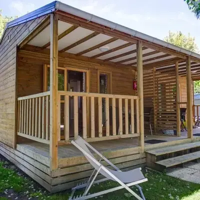 Chalet confortable avec terrasse pour 2 personnes - API-1-52-559