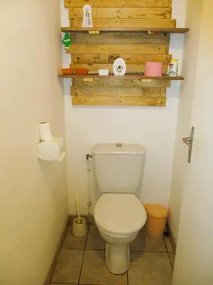 Salle de bains dans l'établissement à 10mn RN10 et RN141 ,15mn Angouleme, Cognac, Barbezieux,1h Bordeaux, !