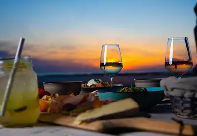 Boissons dans l'établissement Hôtel Le Rivage vue sur mer - Châtelaillon-plage