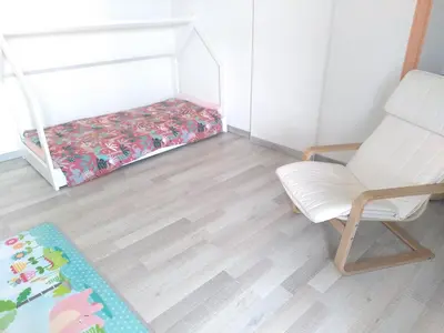 Coin salon dans l'établissement La Chaume Gite Le Roseau Étoilé