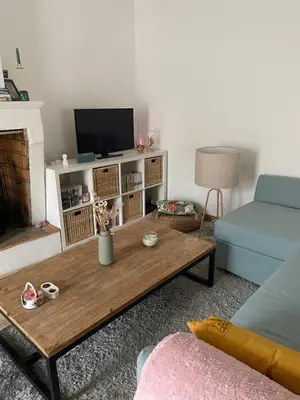 Télévision ou salle de divertissement dans l'établissement Maison entre terre et mer
