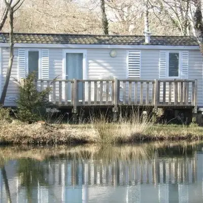 Mobil Home avec Terrasse pour 6 personnes - API-1-52-381