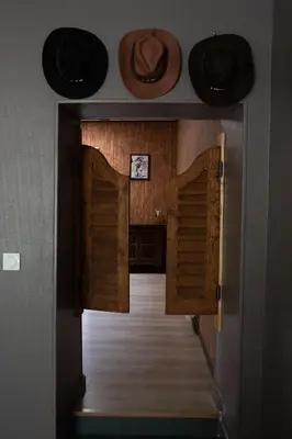Plan de l'établissement Appartement Le Saloon - détente & BD