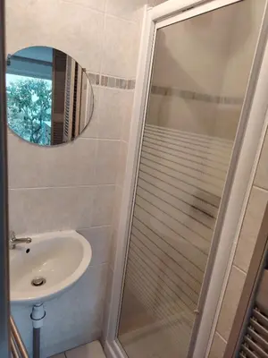 Salle de bains dans l'établissement Chez Pam et David