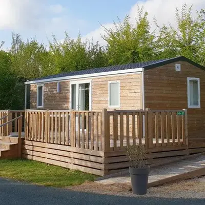 Mobil home 6 pers PMR avec terrasse à Chaillé-les-Marais - API-1-52-343