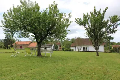 Jardin de l'établissement Maison Plain-Pied