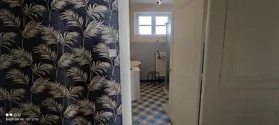 Salle de bains dans l'établissement Maison Plain-Pied