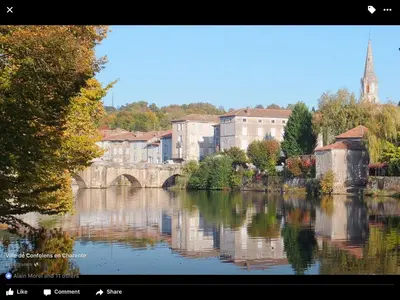Vue sur la rivière ou le fleuve situé(e) à proximité de the country house