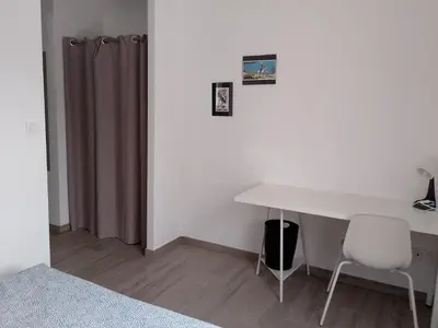 Plan de l'établissement Chambre avec salle de bain et WC privés