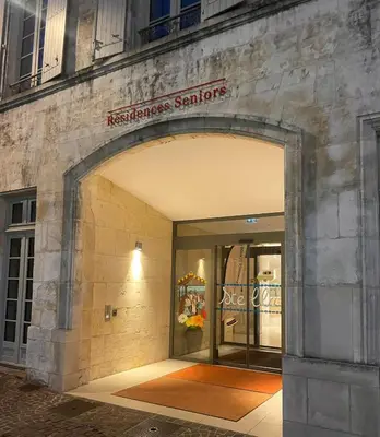 Façade ou entrée de l'établissement Zenao Appart'hôtels Cognac