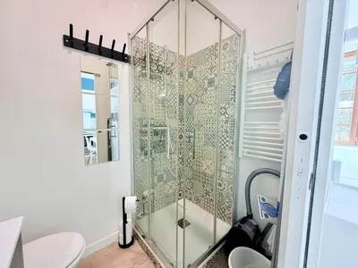 Salle de bains dans l'établissement 1763 - Le Blue Pêche