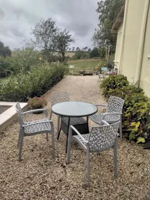 Jardin de l'établissement Charming pied-à-terre