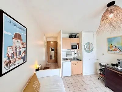 Cuisine ou kitchenette dans l'établissement Studio - Principauté du casino