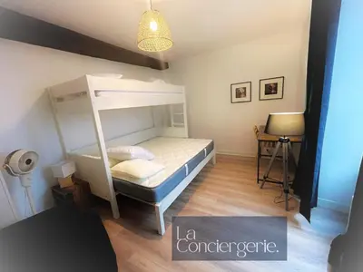 Un ou plusieurs lits dans un hébergement de l'établissement La Marne #7- Poitiers Centre Ville