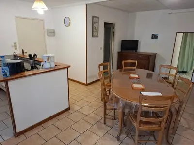 Cuisine ou kitchenette dans l'établissement Namasté 'Au vieux Poitiers'