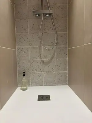 Salle de bains dans l'établissement L'Olivier - appartement cozy au centre de Poitiers