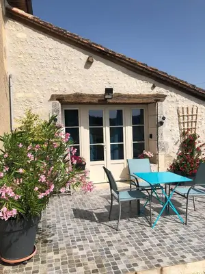 Terrasse ou espace extérieur de l'établissement Small country house