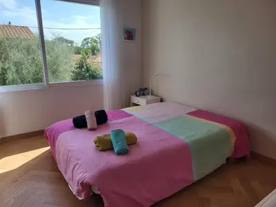 Un ou plusieurs lits dans un hébergement de l'établissement COSY Home 10 min à pied de l'hyper centre