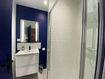 Salle de bains dans l'établissement Lindy Loft - Numéro 2