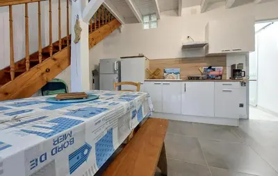Plan de l'établissement 1 Bedroom Cozy Home In La-Gripperie-Saint-Sym
