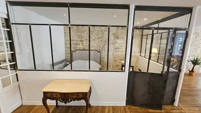 Coin salon dans l'établissement Appartement lumineux & moderne au cœur du centre