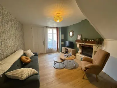 Coin salon dans l'établissement La Maison D'isaure 6 personnes Parthenay centre