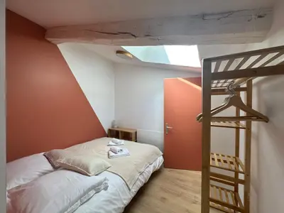 Un ou plusieurs lits dans un hébergement de l'établissement La Maison D'isaure 6 personnes Parthenay centre