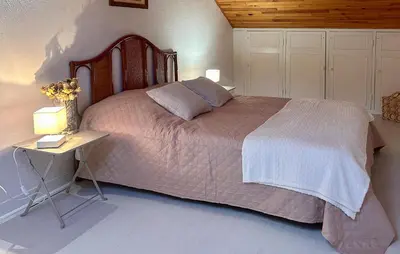 Un ou plusieurs lits dans un hébergement de l'établissement Lovely Home In Nanteuil-En-Vallée With Wifi
