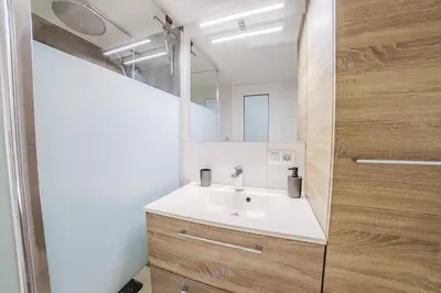 Salle de bains dans l'établissement Idéal pour la famille proche du Futuroscope