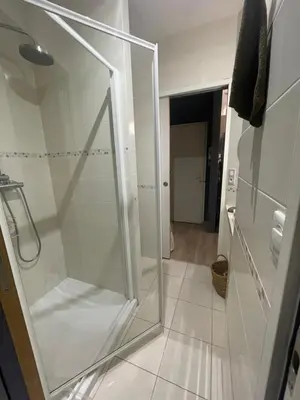 Salle de bains dans l'établissement Appartement cosy en plein-centre historique