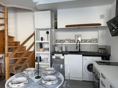 Cuisine ou kitchenette dans l'établissement Maison de village au cœur du Marais Poitevin
