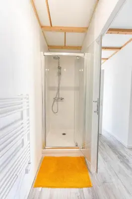 Salle de bains dans l'établissement Le gite du prunus